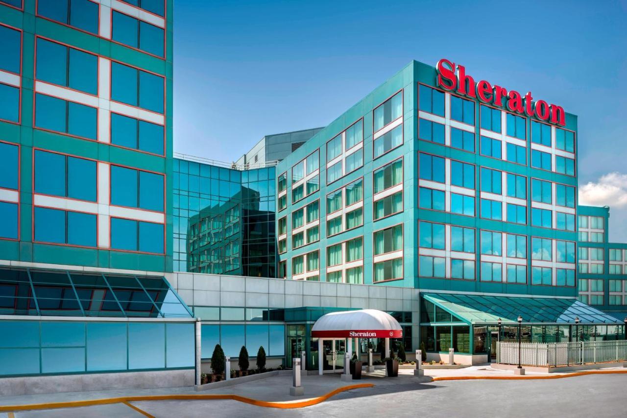 מיסיסאוגה Sheraton Gateway Hotel In Toronto International Airport מראה חיצוני תמונה